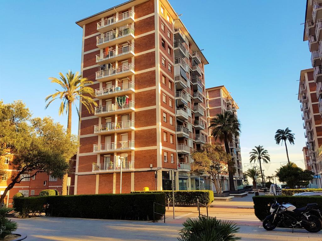 מונטגאט Helena Seaview & Beach-Apartment מראה חיצוני תמונה
