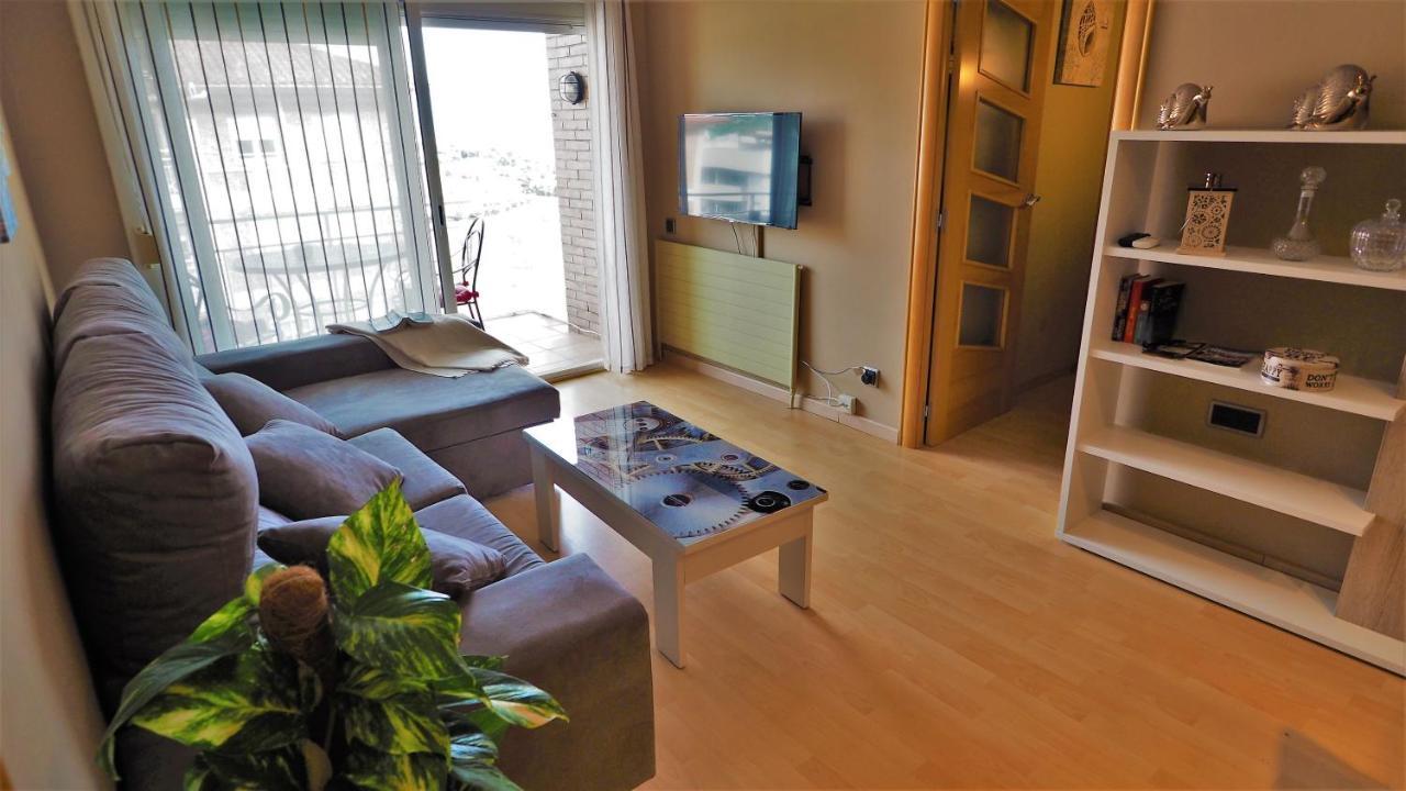 מונטגאט Helena Seaview & Beach-Apartment מראה חיצוני תמונה